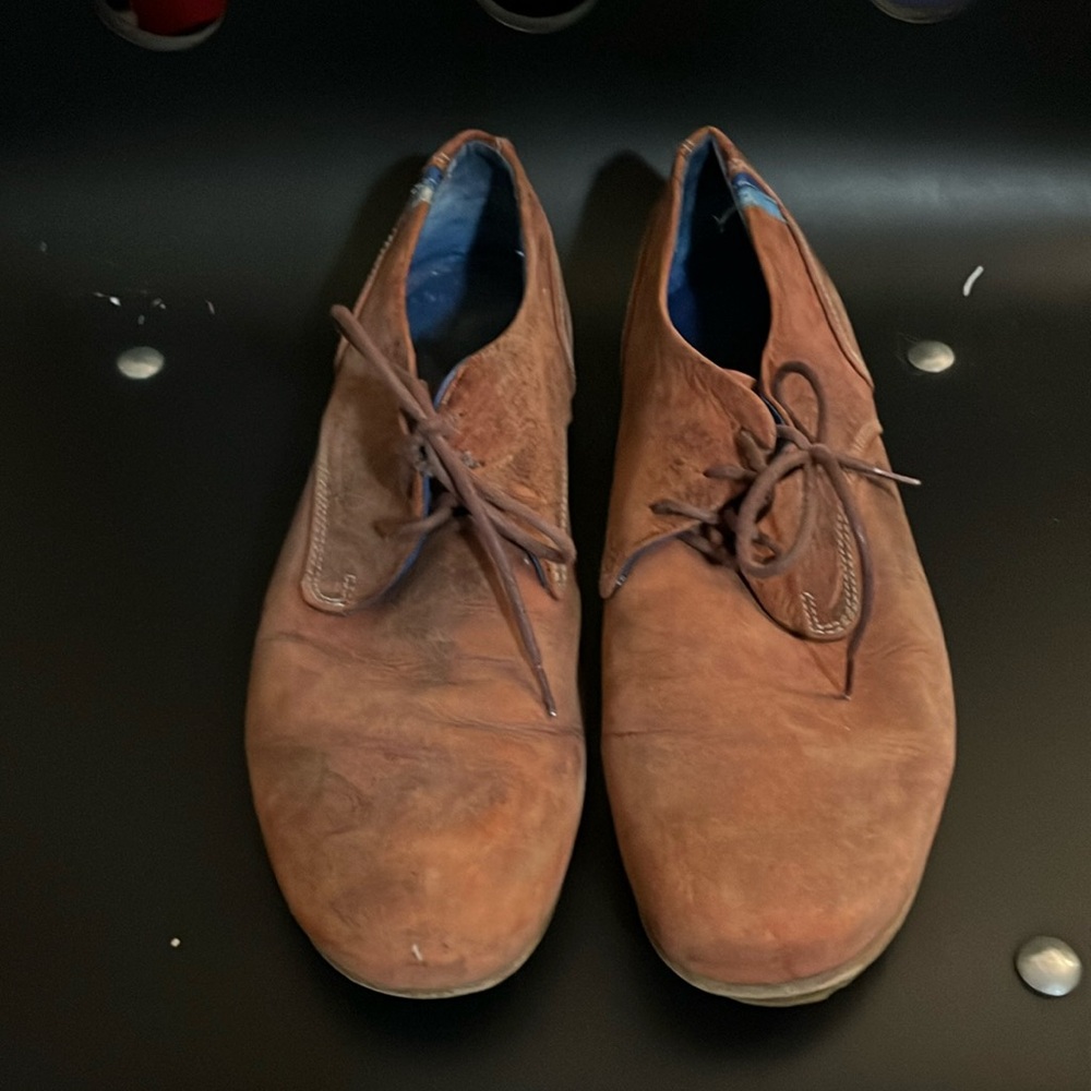 Fluevog lace up oxford